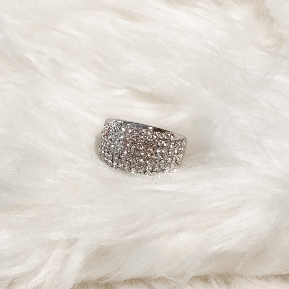 Silver Brilliant Crystal Band Ring